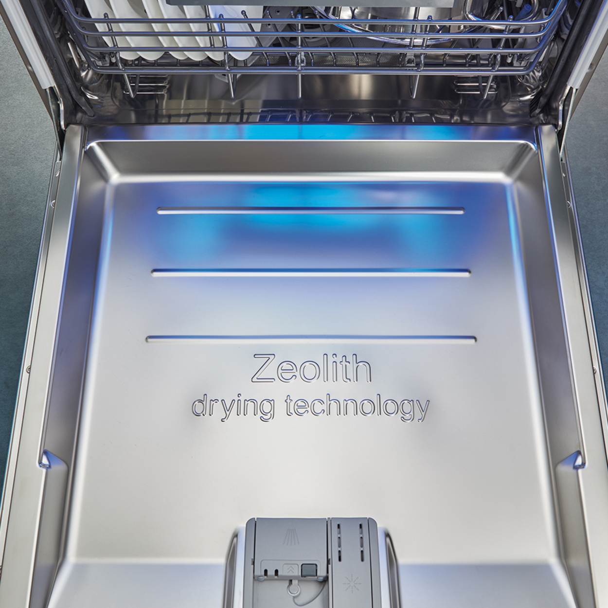 Zeolith Trocknen – Für glänzende Spülergebnisse bei Elektro Gerhard Resch in Offenstetten