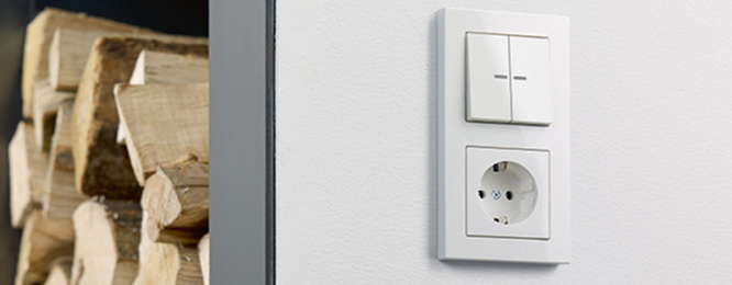JUNG KNX Taster F 10 bei Elektro Gerhard Resch in Offenstetten