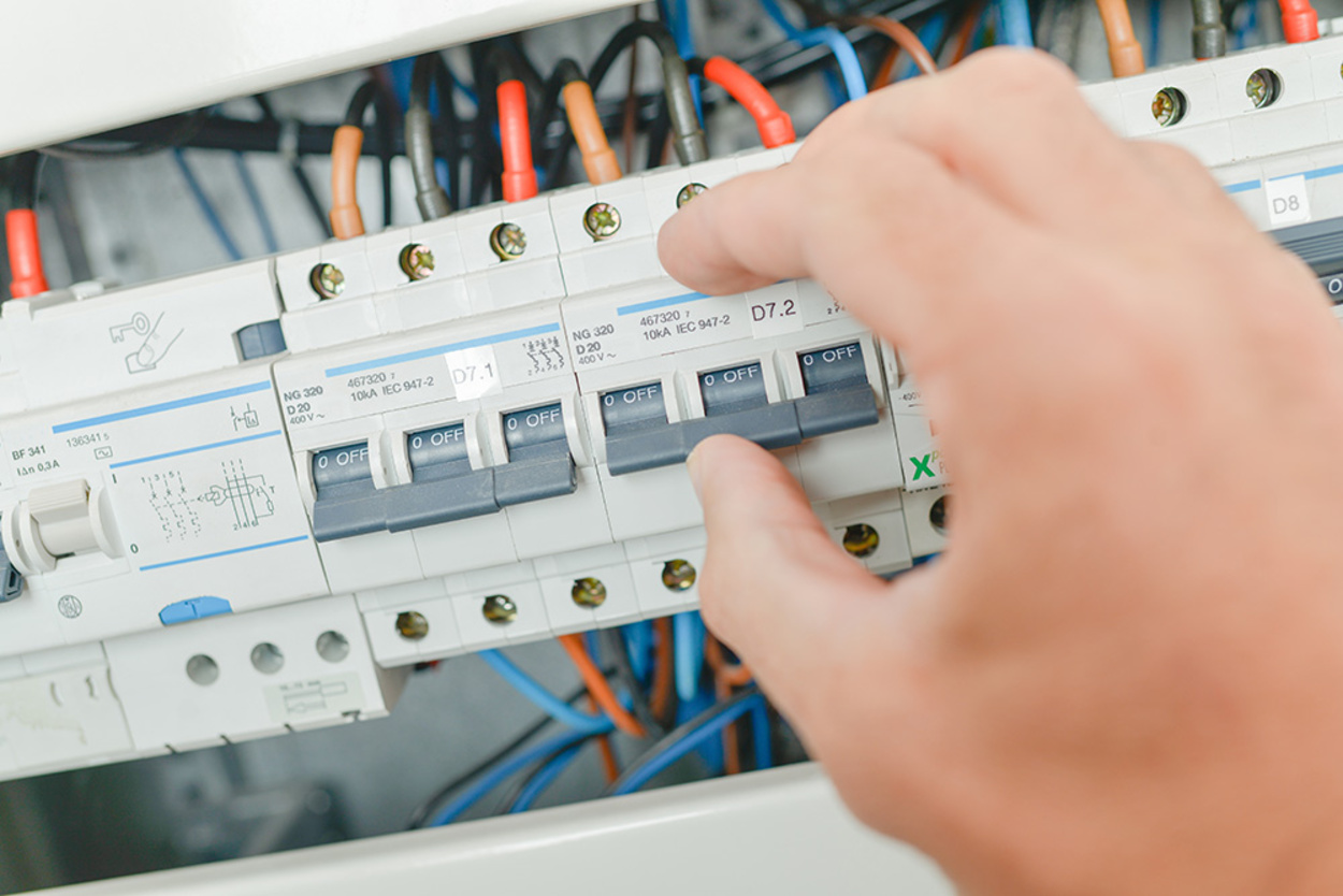 Elektro­installation bei Elektro Gerhard Resch in Offenstetten